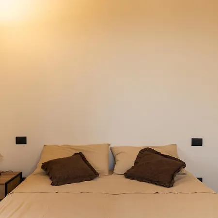 Bb Da La Mi Ma, Alojamento de Acomodação e Pequeno-almoço