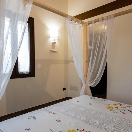 Bb Da La Mi Ma, Bed & Breakfast Gradara